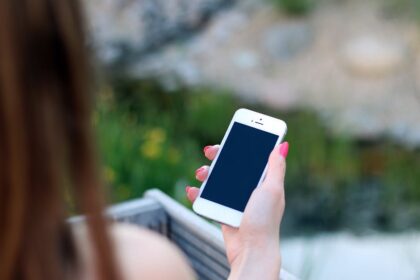Featured image for Top 7 Steps To Develop A Mobile Game App Efficiently