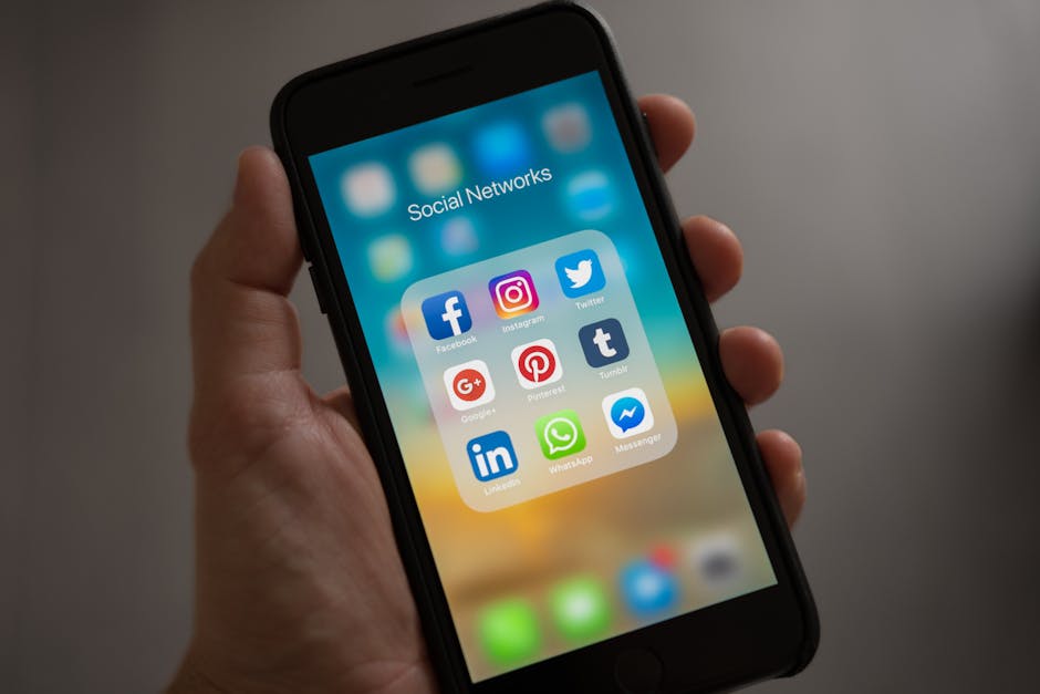 Featured image for How To Look Up Social Media By Phone Number Accurately